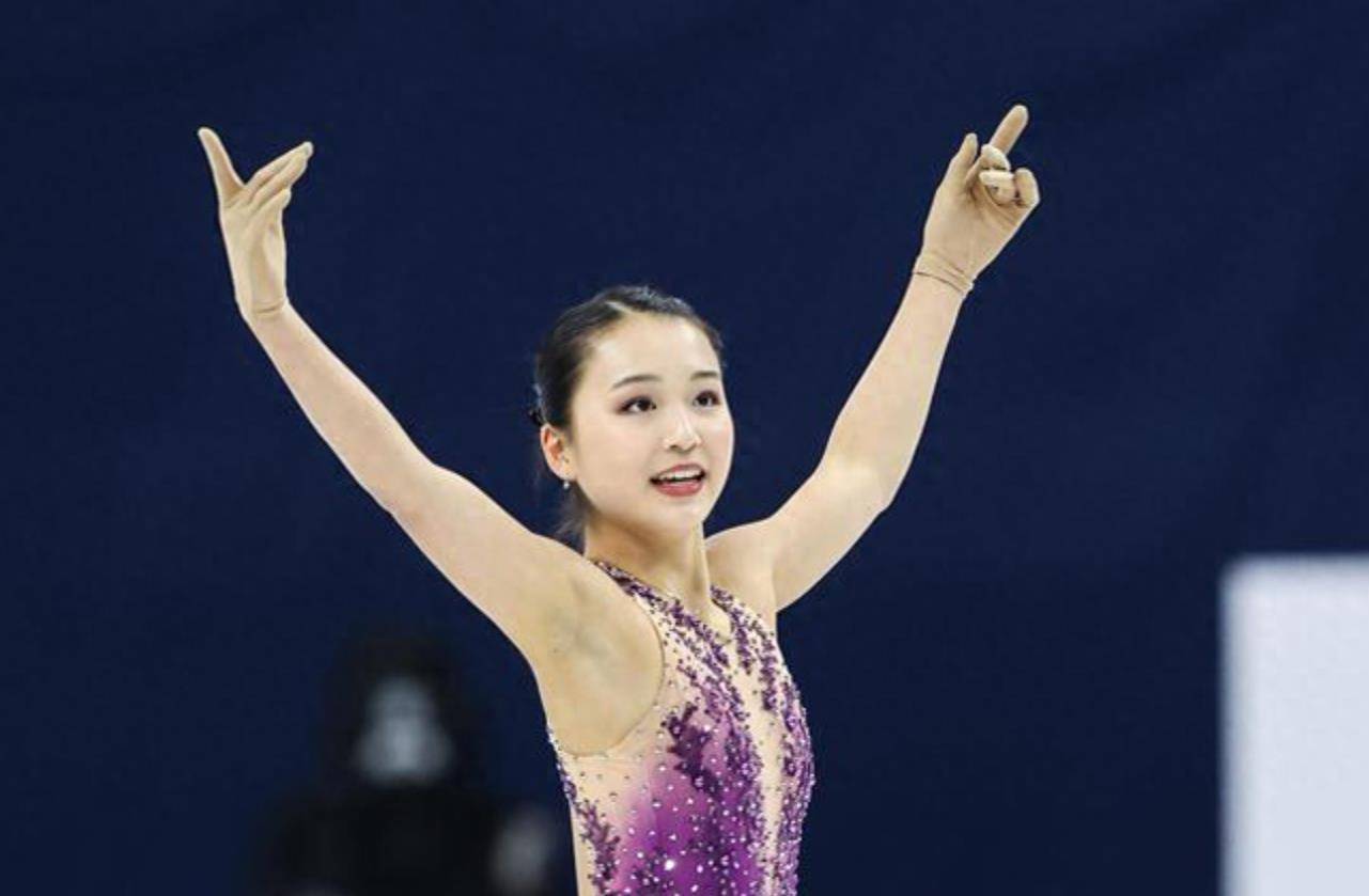 韩国体操队大放异彩赢得排名
